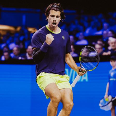 Alcaraz debutó en Viena: se sacó de encima a Khachanov y dejó atrás el golpe de Shanghái