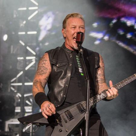 James Hetfield apuntó contra otros artistas y reavivó la pelea por la política en los shows