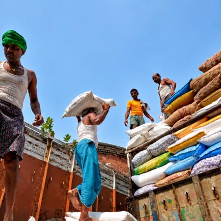 India reduce a 15 días el almacenamiento de azúcar antes de las fiestas