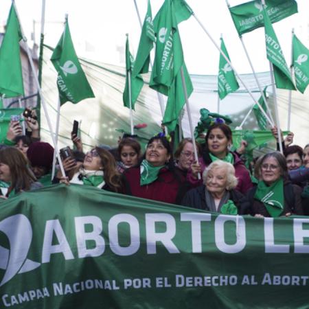 Aborto legal: hubo más de 87 prácticas en 2025 y una caída del 57% del presupuesto nacional