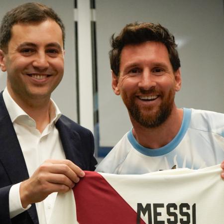 River declaró a Lionel Messi socio honorario en el día de su despedida con la Selección
