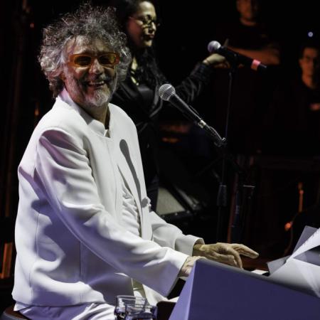 Fito Páez explotó en el Polideportivo de Mar del Plata durante la gira Sale el sol