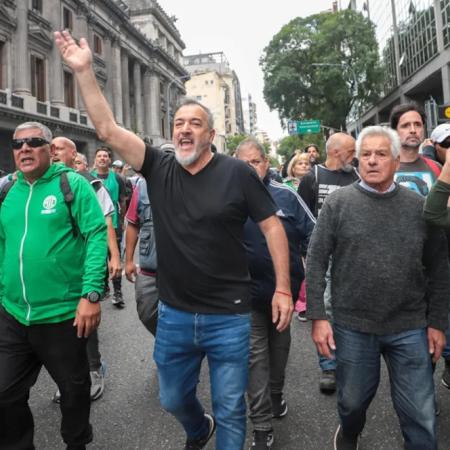 Retiros voluntarios: ATE marchará a Olivos y lanzó una dura advertencia al Gobierno