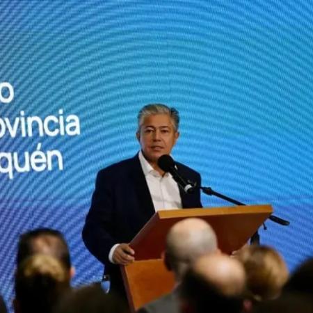 Se sometió a un narcotest y publicó el resultado: el gesto de un gobernador
