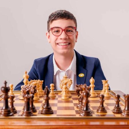 Faustino Oro ya es el nuevo N° 1 del ajedrez argentino según el ranking FIDE