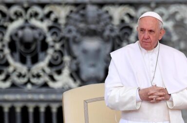 El Vaticano podría romper el celibato
