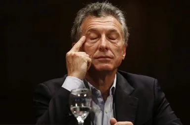 Denuncia contra Macri por traición a la patria