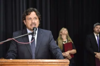 El intendente salteño PRO Gustavo Sáenz intentó justificar maniobras de corrupción