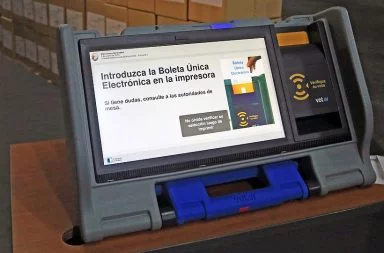 Denuncian irregularidades en el voto electrónico para las elecciones a gobernador en Salta