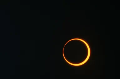 Un nuevo eclipse solar anular será visible hoy en varias regiones de Argentina