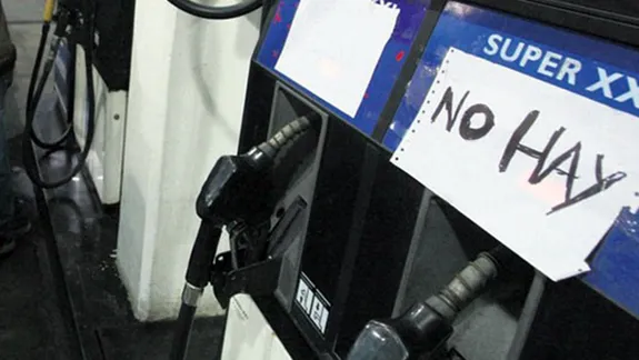 Massa aseguró que se "normalizó" abastecimiento de combustibles y apuntó a petroleras por el precio