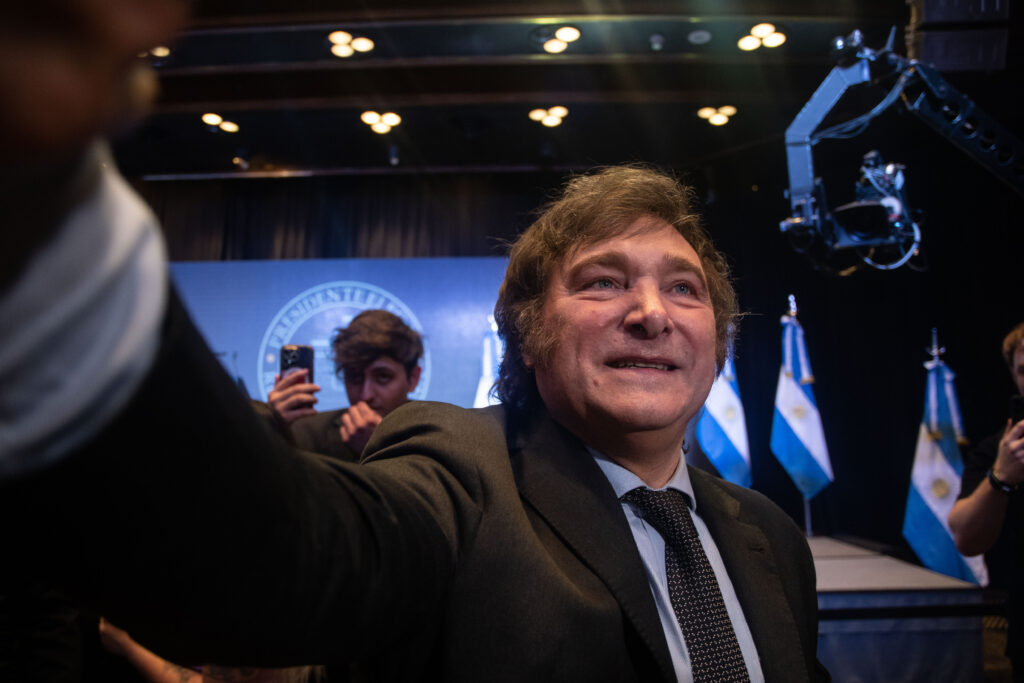 De cara a la transición, el presidente Alberto Fernández recibe a su sucesor Javier Milei
