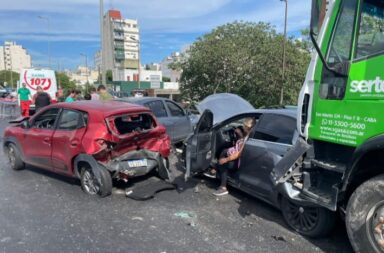 Al menos 10 heridos tras un choque múltiple en la AU 25 de Mayo en San Cristóbal