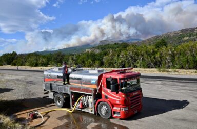 Incendios forestales: ya se quemaron más de 2.300 las hectáreas en el Parque Nacional Los Alerces