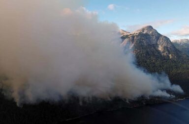 Se incendiaron 400 hectáreas en el Parque Nacional Nahuel Huapi y denuncian el caso a la Justicia