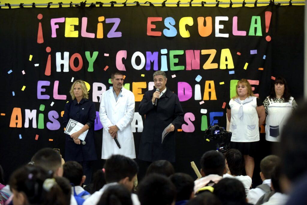 Ciclo lectivo 2024 en CABA: Macri ratificó que descontará el día a docentes que hagan paro