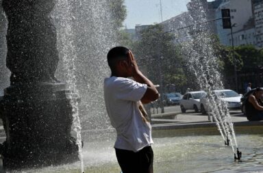 Alerta rojo en varias provincias por el calor